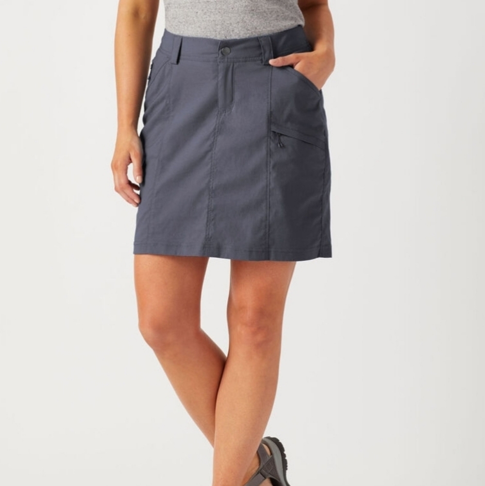 Duluth Dry on the Fly Skort Original Snap Waist Khaki Women's 6